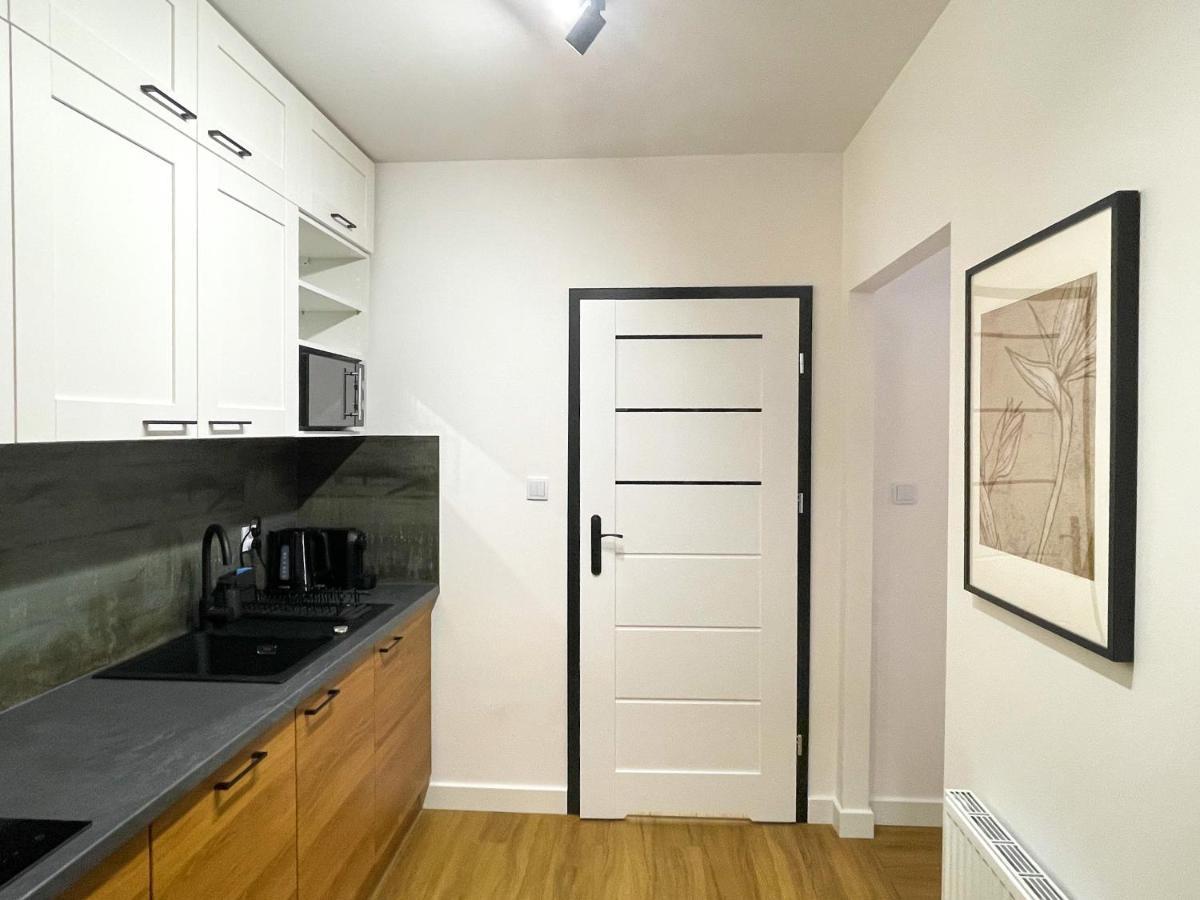 Urban Apartments Premium, Opolska 10 No 67B, Free Garage, Self Check-In คาโตวีตเซ ภายนอก รูปภาพ