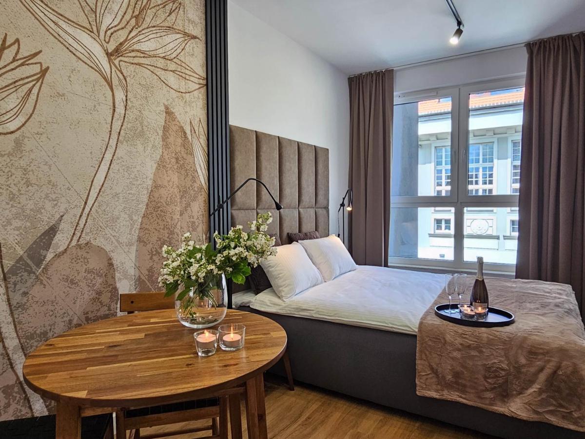 Urban Apartments Premium, Opolska 10 No 67B, Free Garage, Self Check-In คาโตวีตเซ ภายนอก รูปภาพ